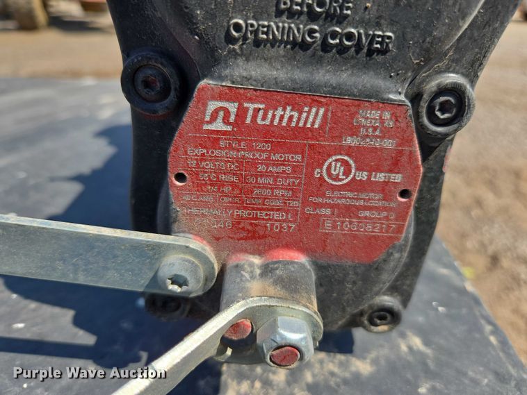 image for item EC1156 Delta 48400 fuel and lube skid 