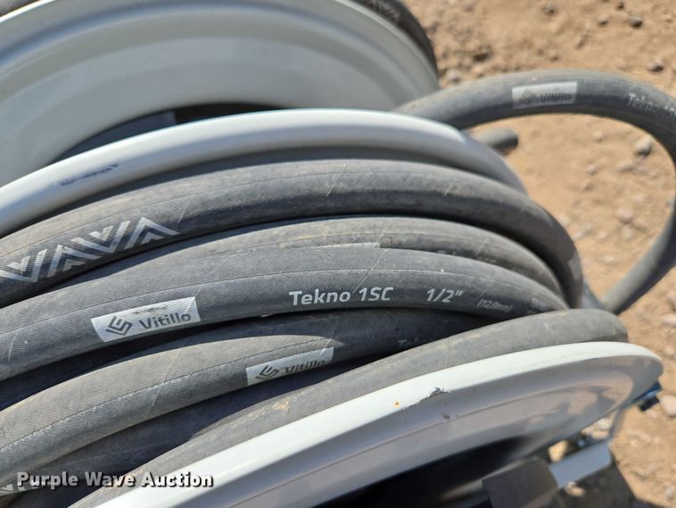 image for item EC1156 Delta 48400 fuel and lube skid 