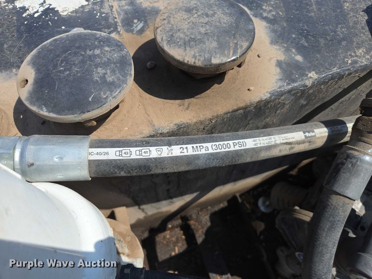 image for item EC1156 Delta 48400 fuel and lube skid 