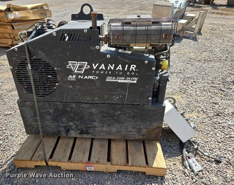 image for item EC1157 Vanair 050817-002 welder/generator