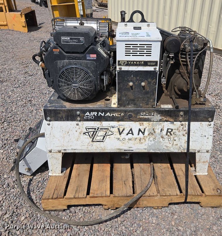 image for item EC1157 Vanair 050817-002 welder/generator