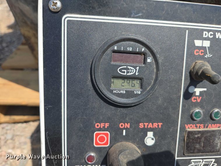 image for item EC1157 Vanair 050817-002 welder/generator