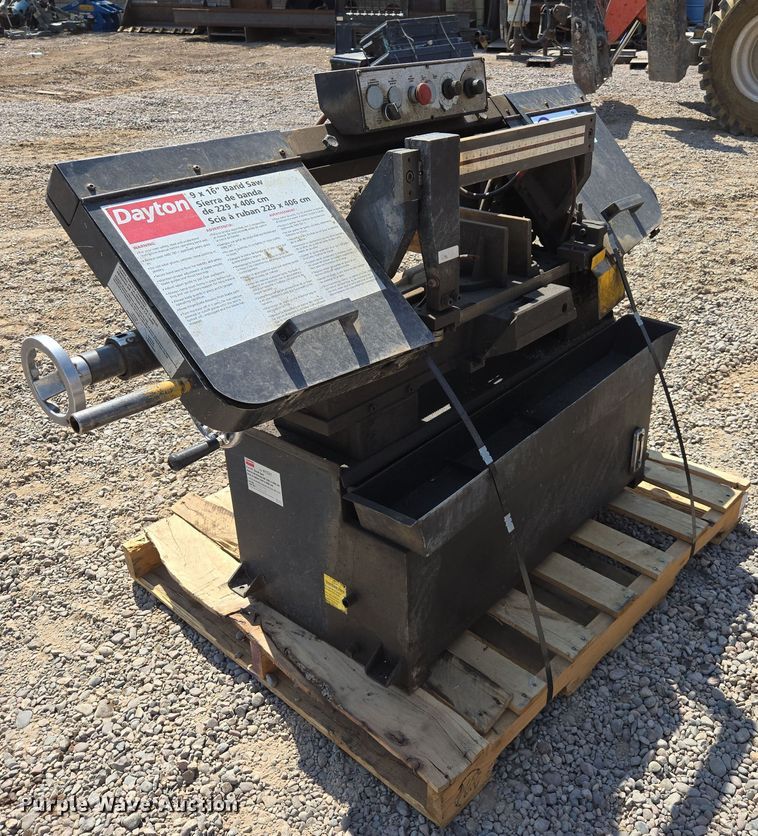 image for item EC1159 Dayton 4YG31 metal cutting bandsaw