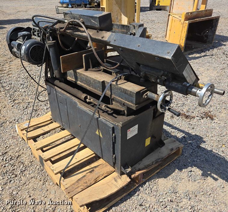 image for item EC1159 Dayton 4YG31 metal cutting bandsaw