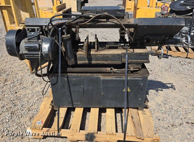 image for item EC1159 Dayton 4YG31 metal cutting bandsaw