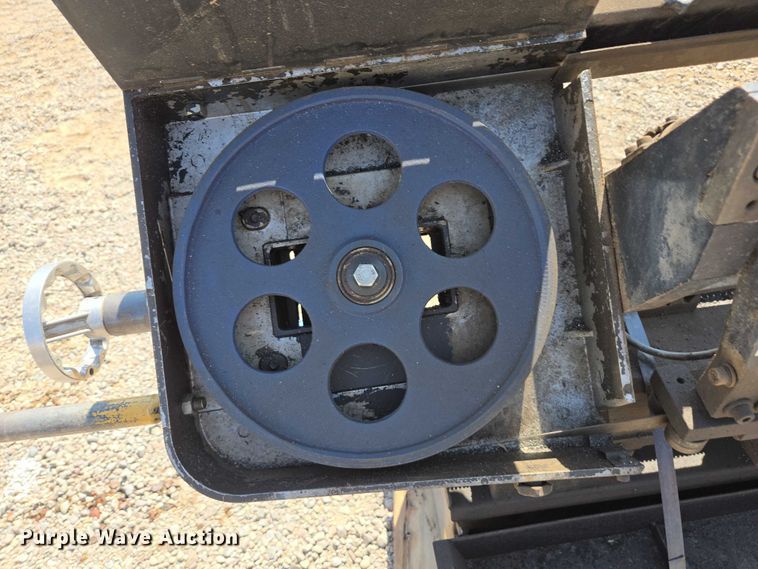 image for item EC1159 Dayton 4YG31 metal cutting bandsaw