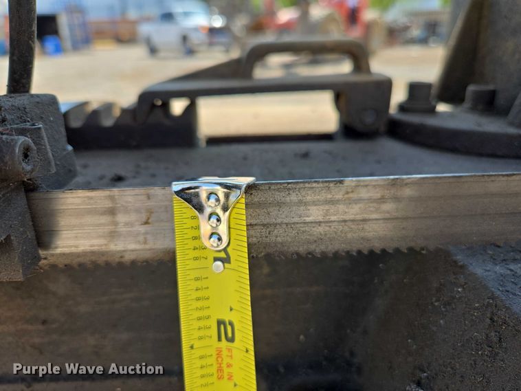 image for item EC1159 Dayton 4YG31 metal cutting bandsaw