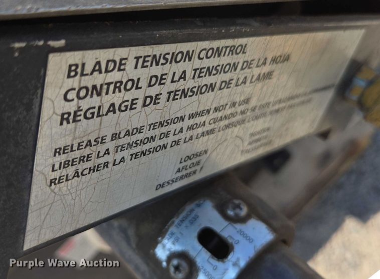 image for item EC1159 Dayton 4YG31 metal cutting bandsaw