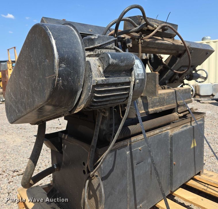 image for item EC1159 Dayton 4YG31 metal cutting bandsaw