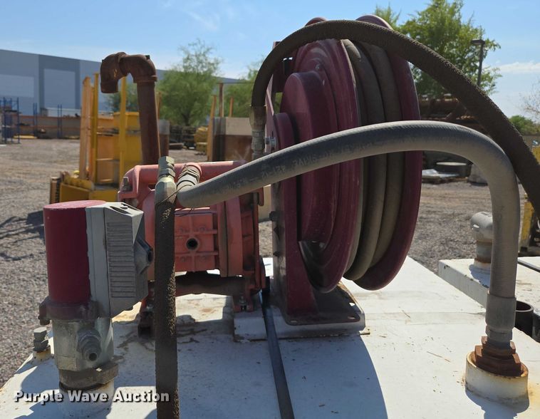 image for item EC1162 (2) fuel tanks