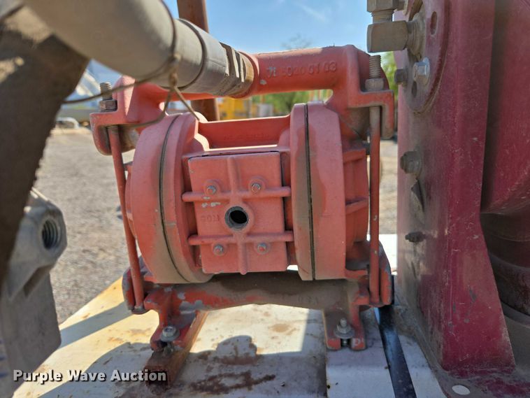 image for item EC1162 (2) fuel tanks