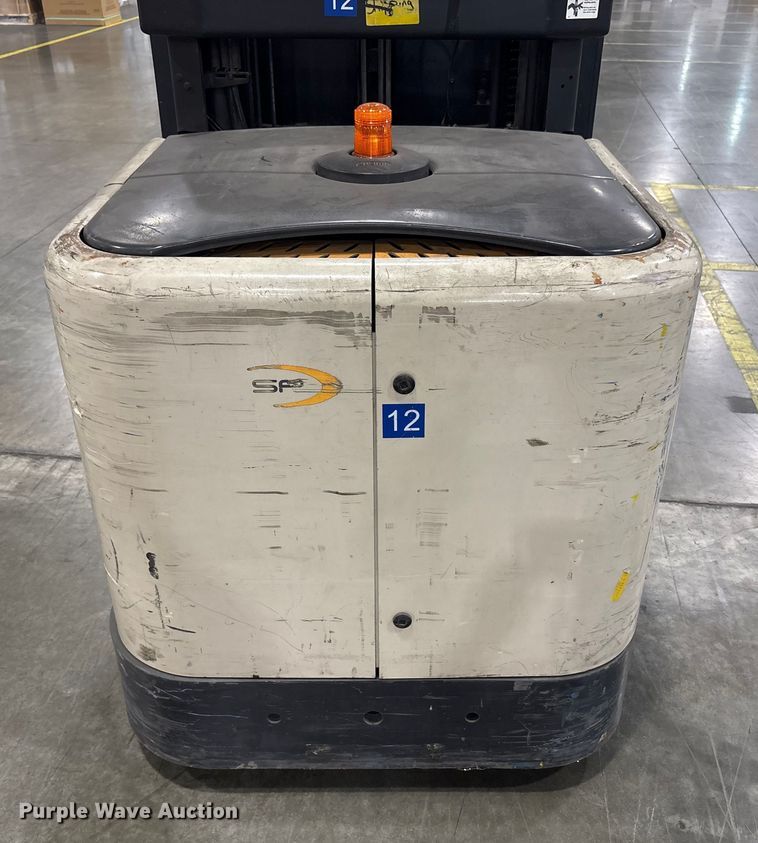 image for item EC4376 2016 Crown SP3520-30 order picker