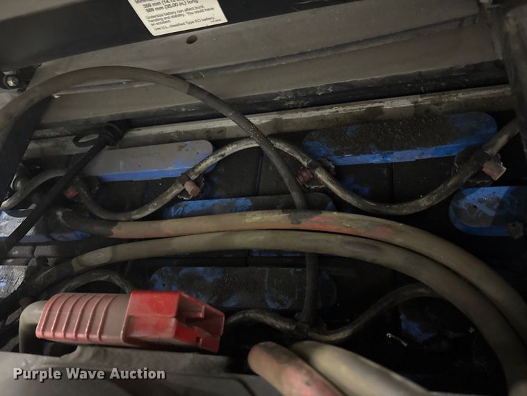 image for item EC4376 2016 Crown SP3520-30 order picker