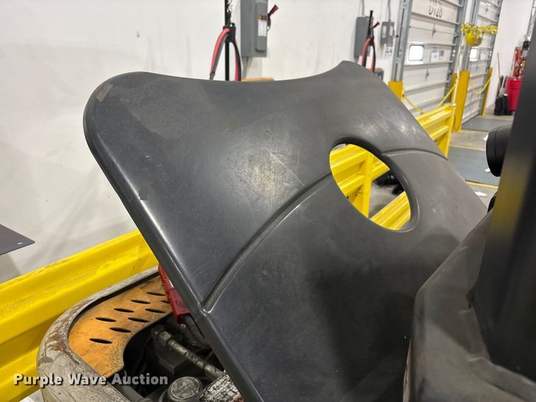 image for item EC4376 2016 Crown SP3520-30 order picker