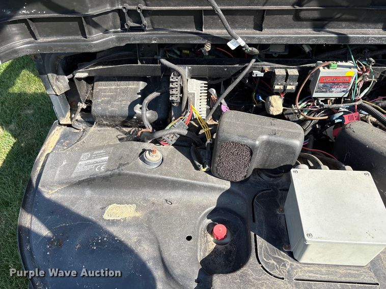 image for item EC4384 2007 Polaris utility vehicle