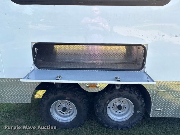 image for item EC4384 2007 Polaris utility vehicle