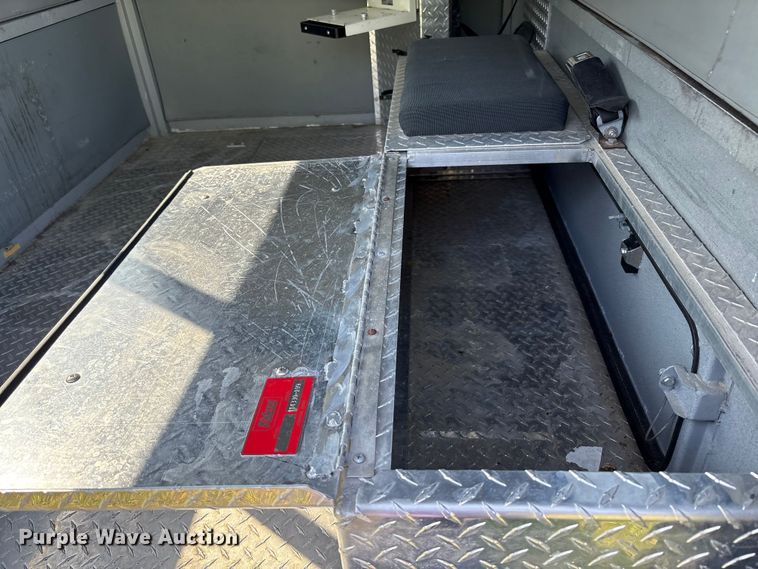 image for item EC4384 2007 Polaris utility vehicle