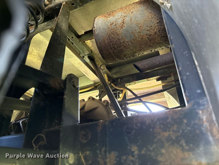 image for item EC4384 2007 Polaris utility vehicle