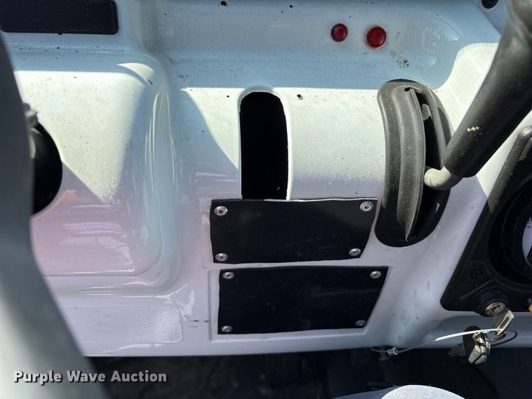 image for item EC4384 2007 Polaris utility vehicle