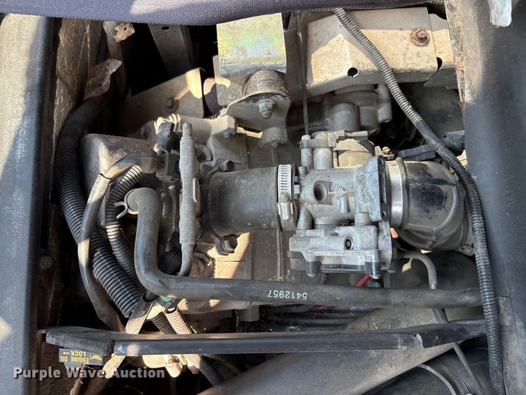 image for item EC4384 2007 Polaris utility vehicle