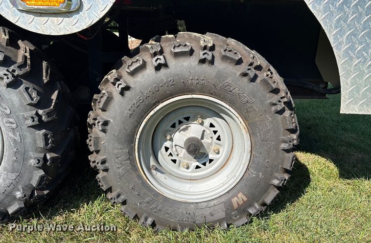 image for item EC4384 2007 Polaris utility vehicle