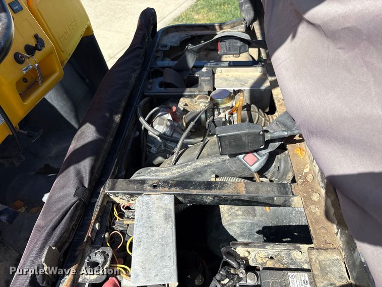 image for item EC4385 2003 Polaris utility vehicle