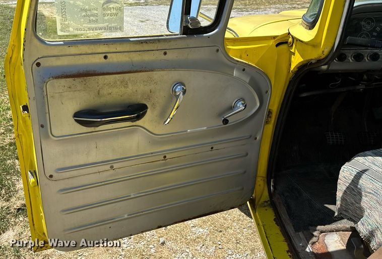 image for item ED2202 1963 Chevrolet C10 pickup truck