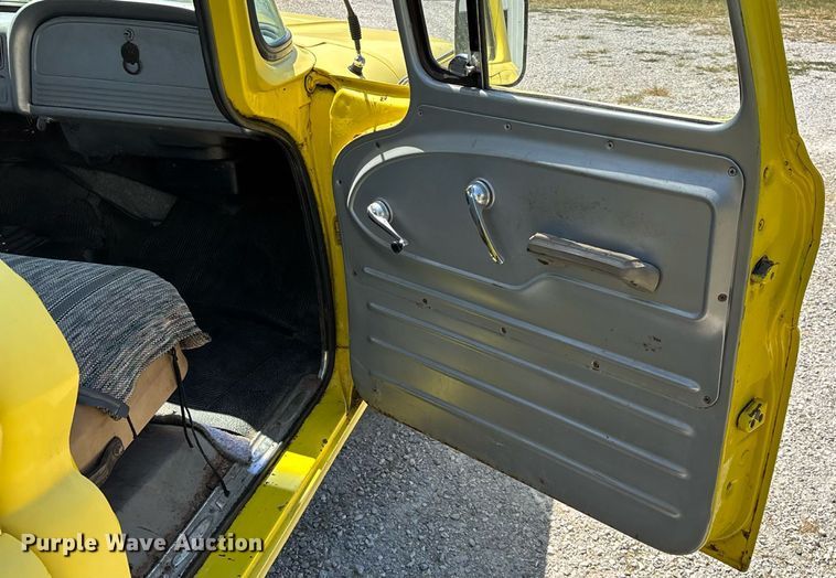 image for item ED2202 1963 Chevrolet C10 pickup truck