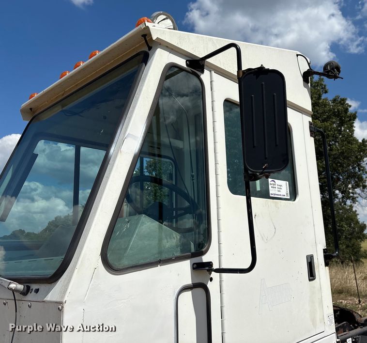 image for item ED2205 Ottawa Commando 30 yard truck