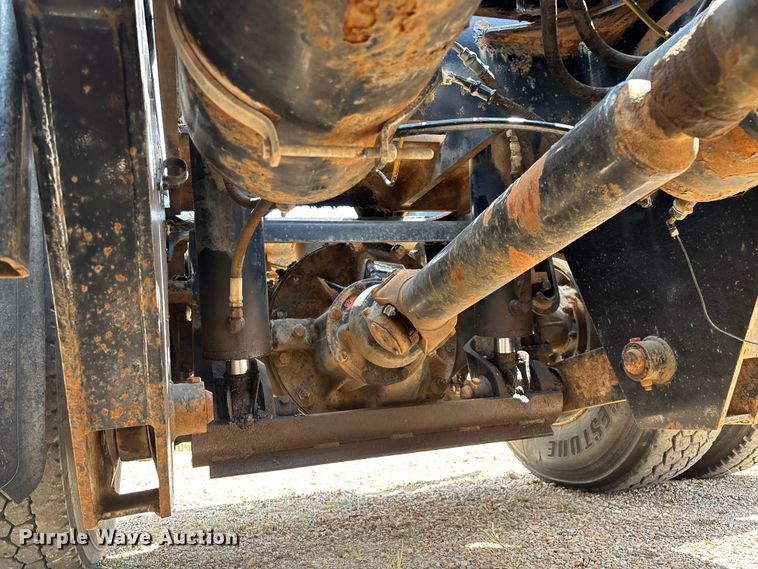 image for item ED2205 Ottawa Commando 30 yard truck