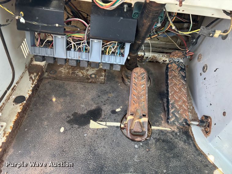 image for item ED2205 Ottawa Commando 30 yard truck