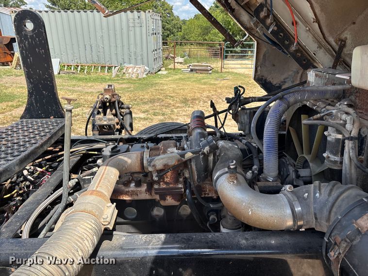 image for item ED2205 Ottawa Commando 30 yard truck