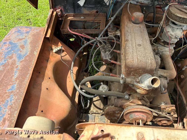 image for item ED4341 Jeep flatbed pickup truck