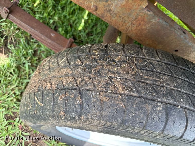 image for item ED4341 Jeep flatbed pickup truck