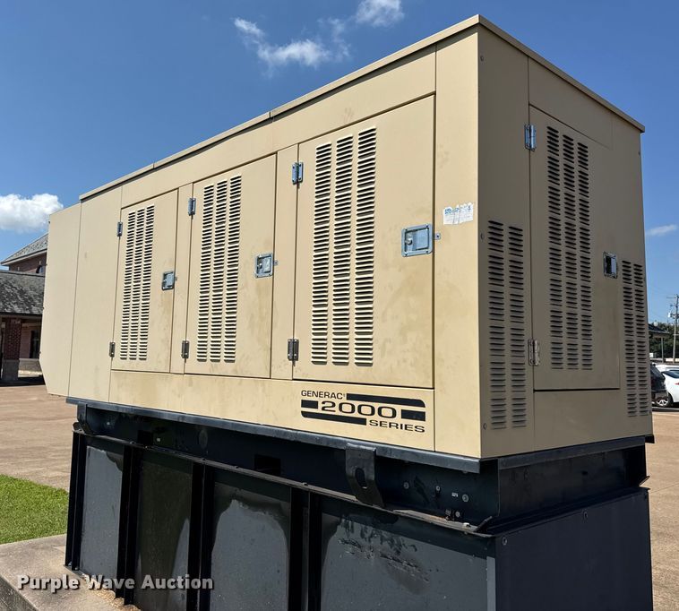 image for item ED4463 2001 Generac 2000 generator
