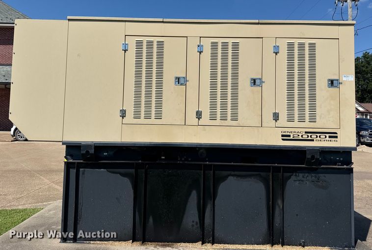 image for item ED4463 2001 Generac 2000 generator