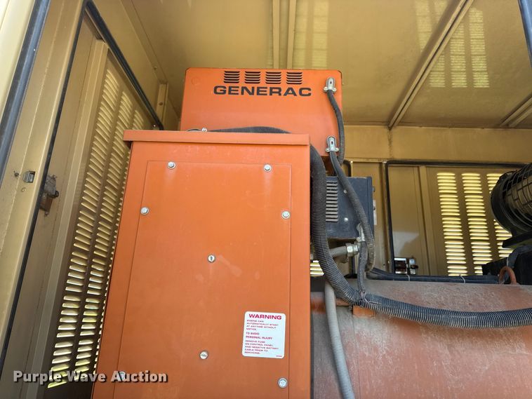 image for item ED4463 2001 Generac 2000 generator