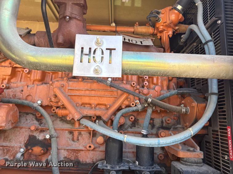 image for item ED4463 2001 Generac 2000 generator