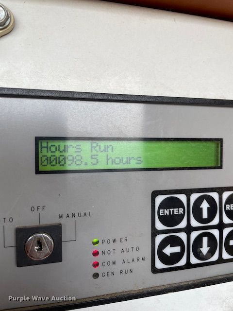 image for item ED4463 2001 Generac 2000 generator