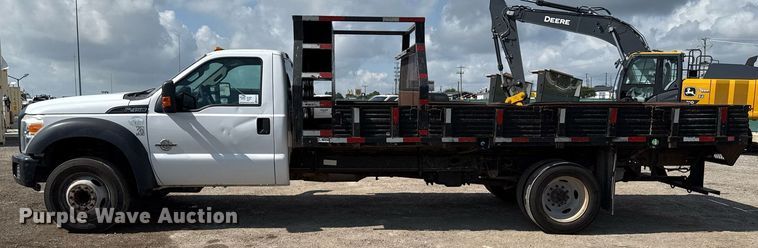 image for item ED5774 2016 Ford F450 Super Duty flatbed truck