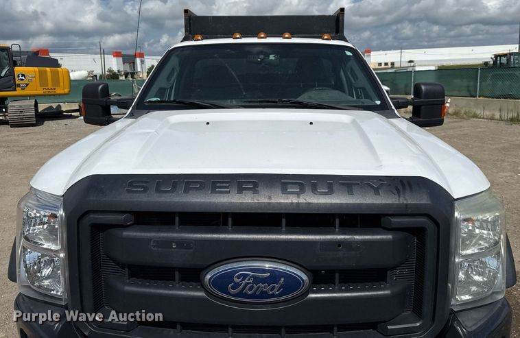 image for item ED5774 2016 Ford F450 Super Duty flatbed truck