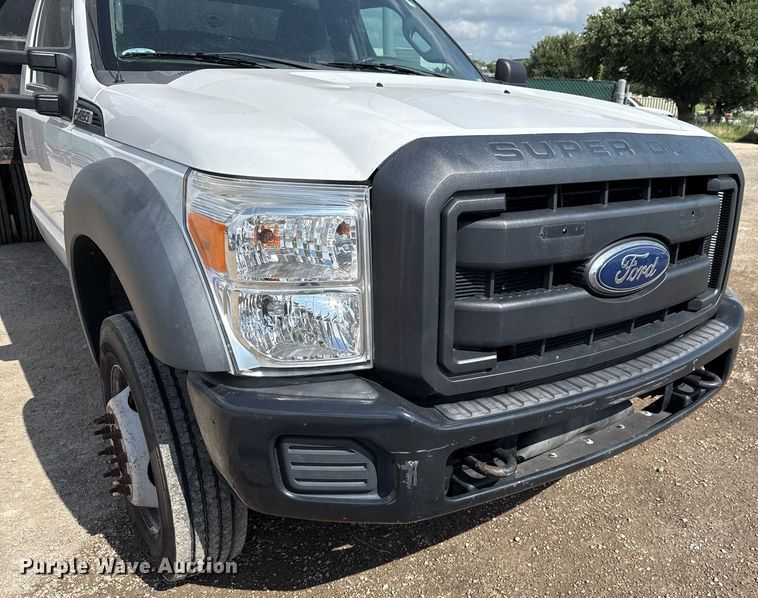 image for item ED5774 2016 Ford F450 Super Duty flatbed truck