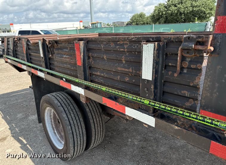 image for item ED5774 2016 Ford F450 Super Duty flatbed truck