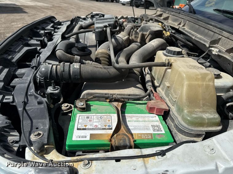 image for item ED5774 2016 Ford F450 Super Duty flatbed truck