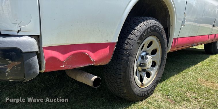 image for item EE3947 2010 Chevrolet Express 1500 van