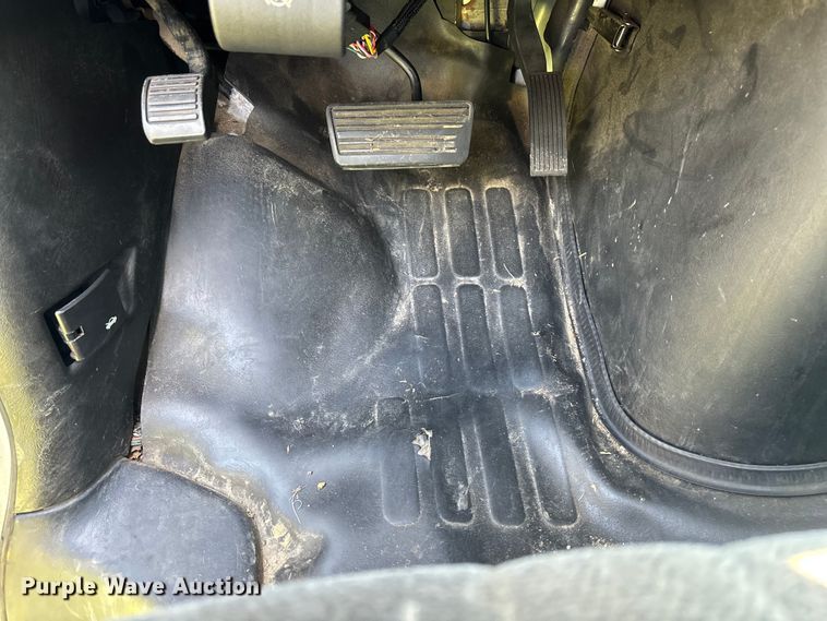 image for item EE3947 2010 Chevrolet Express 1500 van