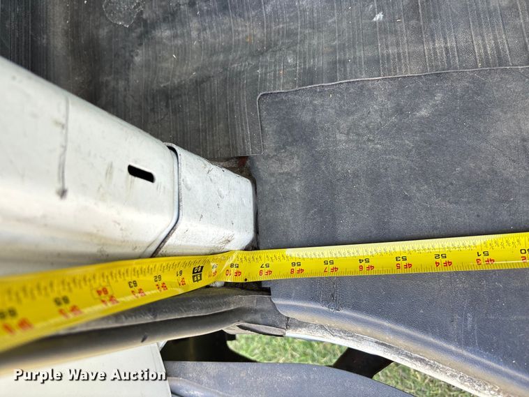 image for item EE3947 2010 Chevrolet Express 1500 van