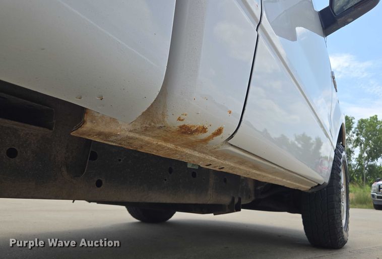 image for item EF1756 2012 Ford F150 pickup truck