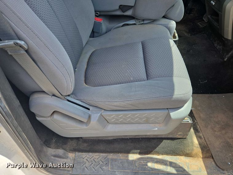 image for item EF1756 2012 Ford F150 pickup truck