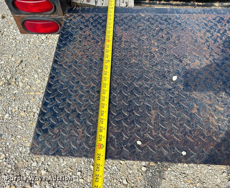 image for item EF2151 2002 B-B  tilt deck equipment trailer